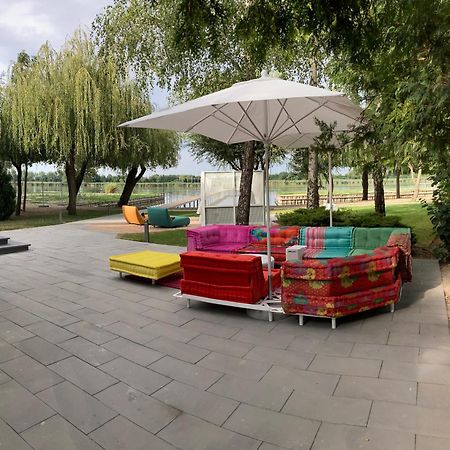 Donautica Hotel & Restaurant Fadd-Dombori Zewnętrze zdjęcie